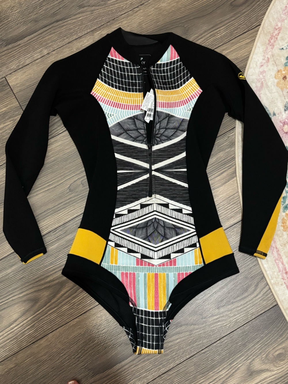 Roxy Women’s Pop Surf Full Zip Cheeky Wetsuit 8